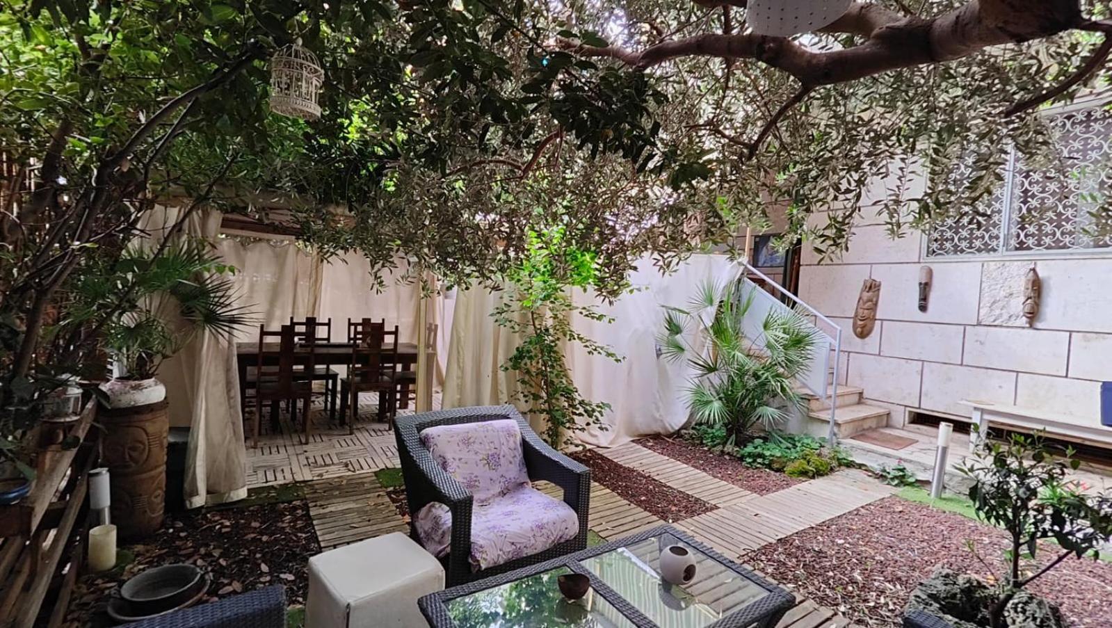 Сasa de vacaciones Garden Casa Kangen
